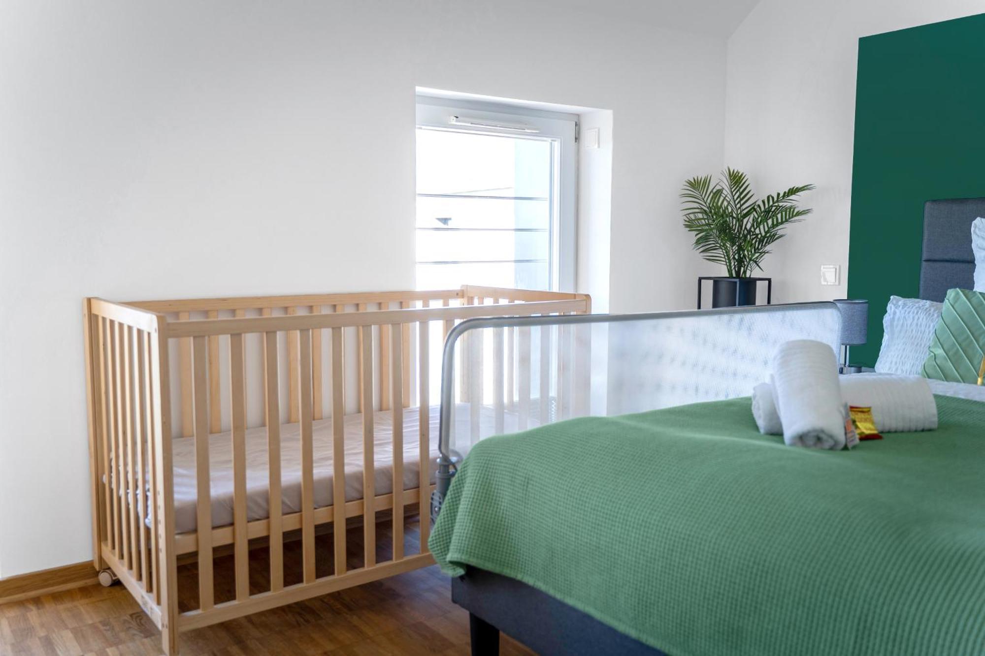 Апартаменты Dnd Design Loft I 170Qm I Parken I Balkon I Workstation I Netflix I Kaffee I Waschmaschine I Trockner I Xbox I Ausblick Вюрцбург Экстерьер фото