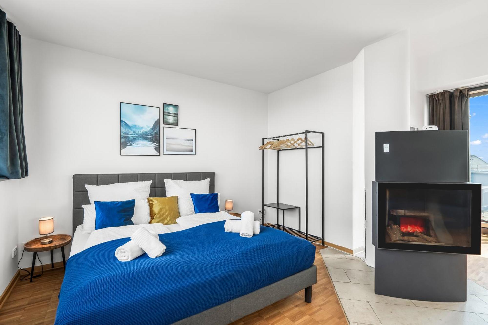 Апартаменты Dnd Design Loft I 170Qm I Parken I Balkon I Workstation I Netflix I Kaffee I Waschmaschine I Trockner I Xbox I Ausblick Вюрцбург Экстерьер фото