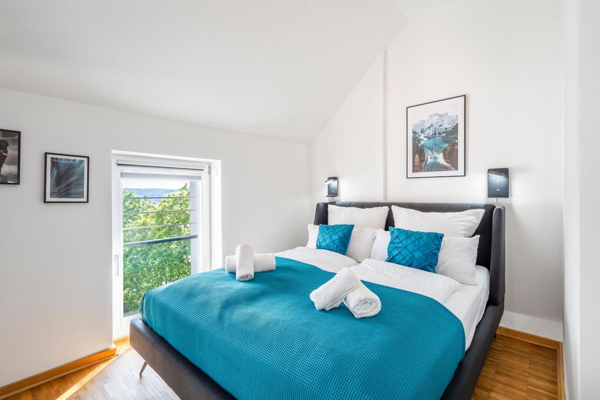 Апартаменты Dnd Design Loft I 170Qm I Parken I Balkon I Workstation I Netflix I Kaffee I Waschmaschine I Trockner I Xbox I Ausblick Вюрцбург Экстерьер фото