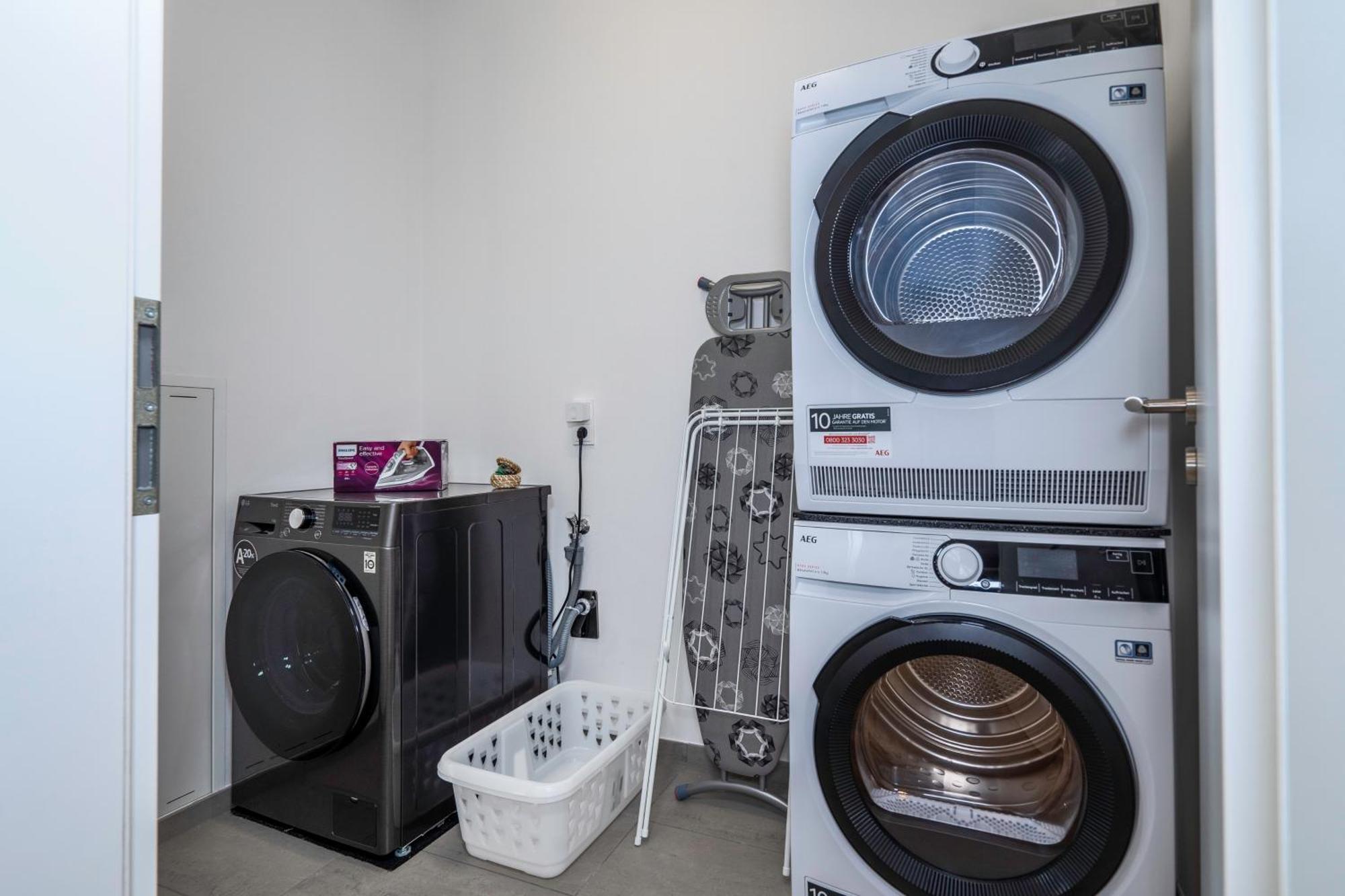 Апартаменты Dnd Design Loft I 170Qm I Parken I Balkon I Workstation I Netflix I Kaffee I Waschmaschine I Trockner I Xbox I Ausblick Вюрцбург Экстерьер фото